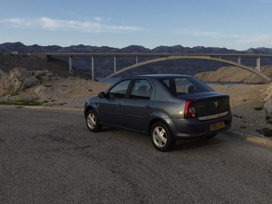  Dacia Logan 2008 года  (фото 75 из 81)